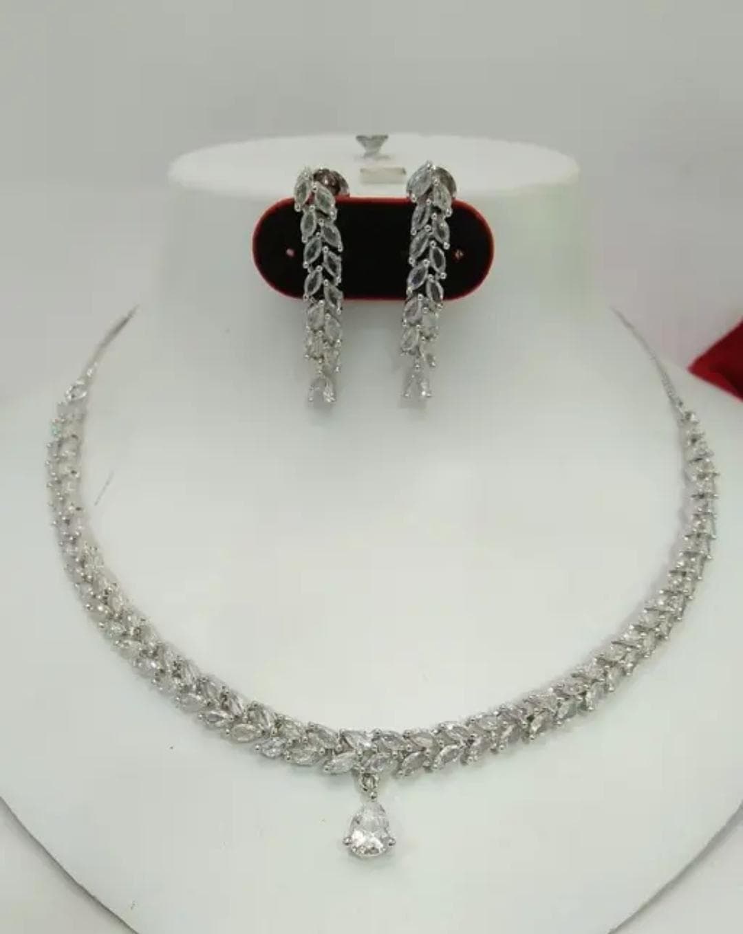 Royal Teardrop Symphony 1